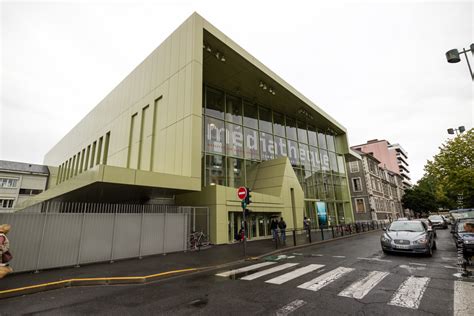 courrèges usine pau